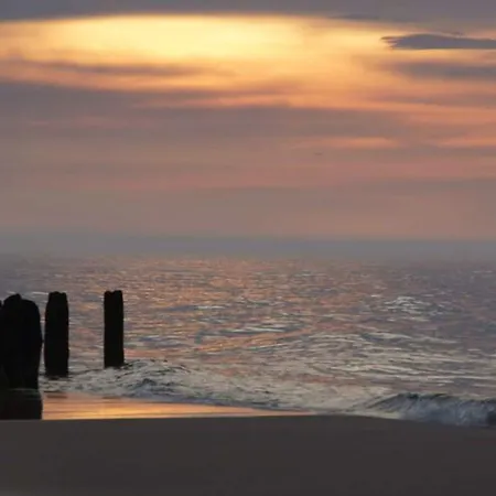 Perfectly Equipped Homes, Air Conditioning * Mielenko