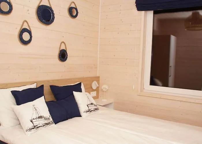 Perfectly Equipped Homes, Air Conditioning Mielenko